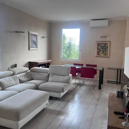 Luce Chiara * Genova